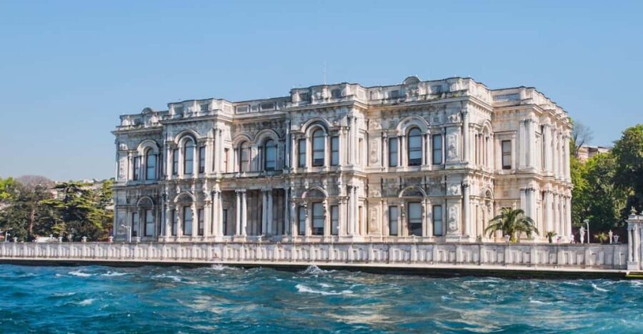 Beylerbeyi Palace Skip-the-Line Ticket with Audio Guide - Bosphorus Views, Photo Rules, and Visitor Etiquette