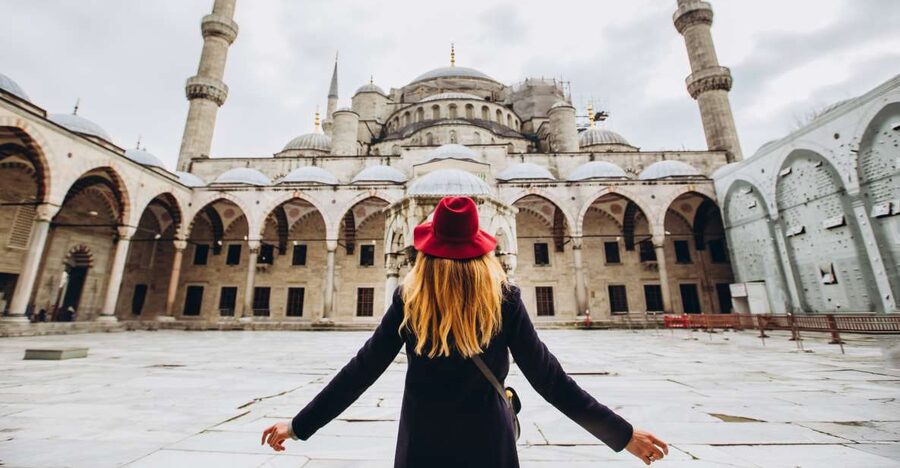 Blue Mosque: Art and Symbolism Guided Group Walking Tour - Why this Blue Mosque tour feels different than just sightseeing