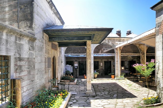 Blue Mosque Sultanahmet Old Town and Hippodrome Walking Tour - Key highlights that make this walk worth it