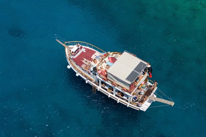 Boat Trip to the Turkish Maldives- Orak Island - Swimming tips that keep the day smooth