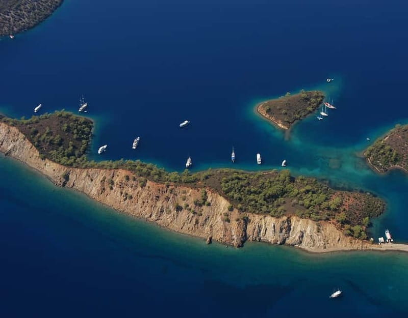 Bodrum: Karaada Boat Cruise with Lunch - Sailing out of Bodrum Marina, finding the right boat