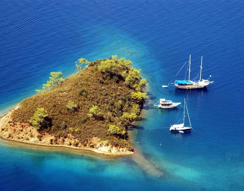 Bodrum: Karaada Boat Cruise with Lunch - Lunch on board while you sail, what it’s like and how to plan