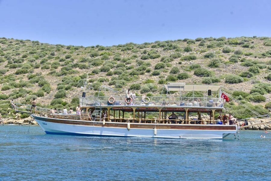 Bodrum Orak Island Boat Cruise with Lunch and Swimming - Timing and pace, why some people love it and some feel rushed