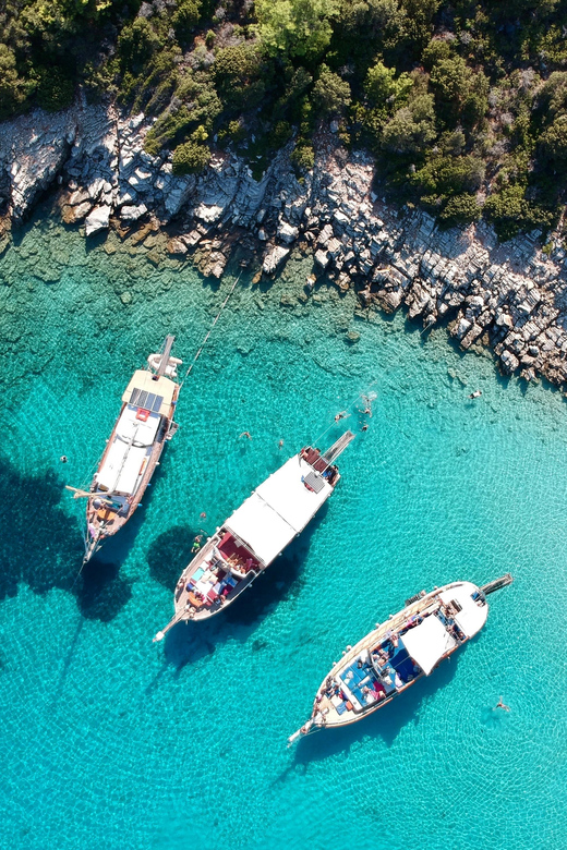 Bodrum: Orak Island Boat Trip with Lunch & Optional Transfer - Rabbit Nose National Park Stop: Grey Rocks, Sea Views, Good Photo Timing