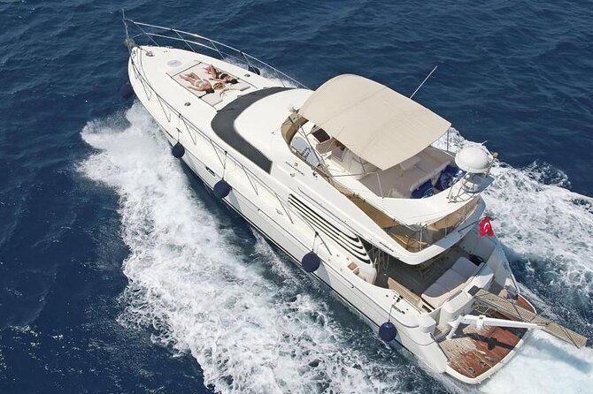 Bodrum Private Motor-Yacht Tour With Lunch For 6 Hours - The Black Hawk experience: comfort and a professional crew