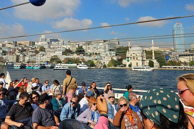 Bosphorus Boat Tour 3 Hour with Asian Side Stop in Istanbul - Ortaköy and Bebek: Neighborhood Energy, Good Photo Stops