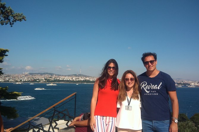 Bosphorus Cruise with Dolmabahce Palace and Istiklal Street Tour - Dolmabahce Palace, Ottoman power with a mixed architectural look