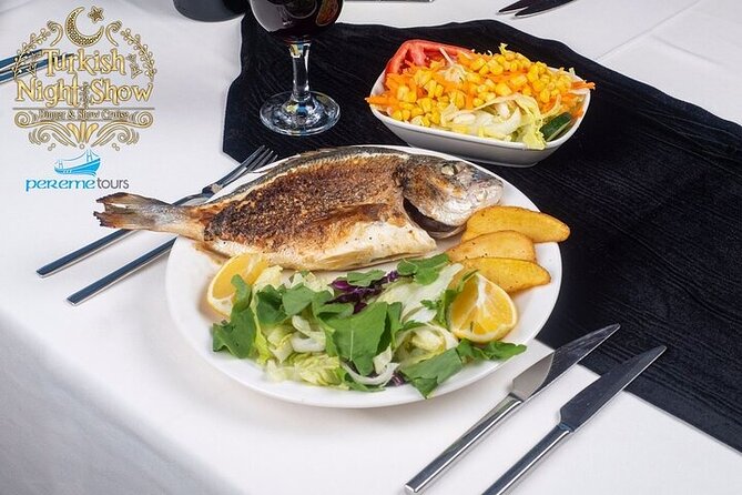 Bosphorus Dinner Cruise from Istanbul with Transfer and Shows - How to Get Good Views of the Dance and DJ Moments