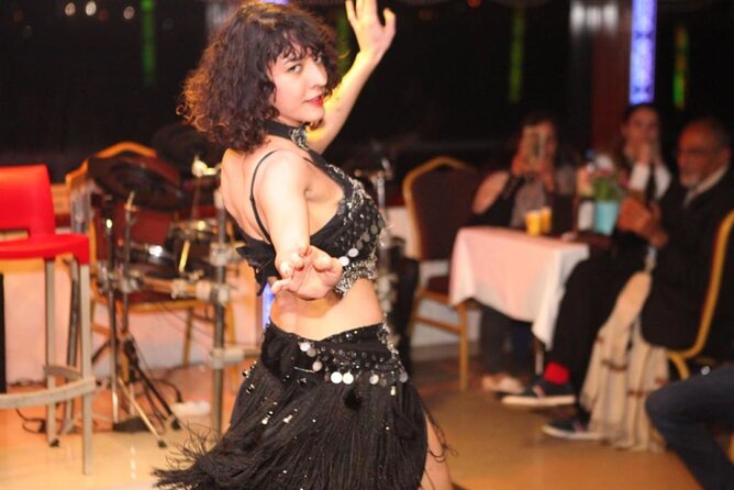 Bosphorus Dinner Cruise Tour With Turkish Night Show - Beylerbeyi Palace and Kız Kulesi: the romantic landmarks most people remember