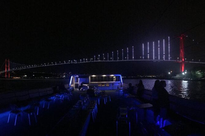 Bosphorus Dinner Cruise Tour With Turkish Night Show - Dinner and the Turkish night show: how the evening flows