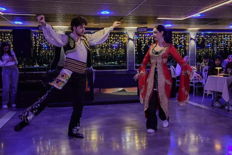 Bosphorus Dinner Cruise w/ Unlimited Drinks & Entertainment - Traditional entertainment onboard, and how to watch it well
