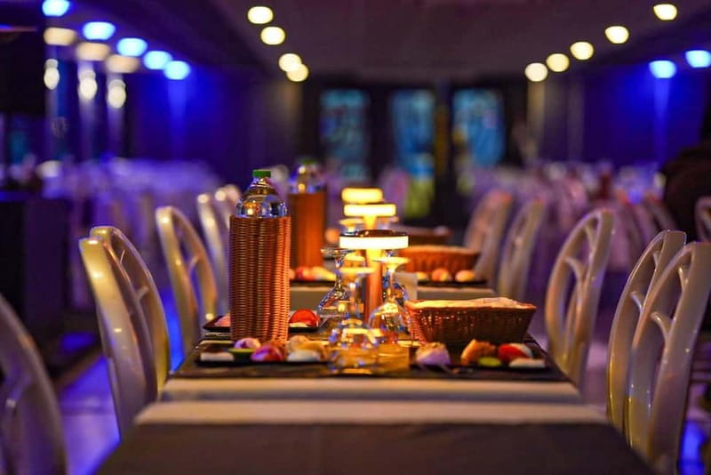 Bosphorus Dinner Cruise w/ Unlimited Drinks & Entertainment - Getting there: transfers, meeting point, and avoiding the boat stress