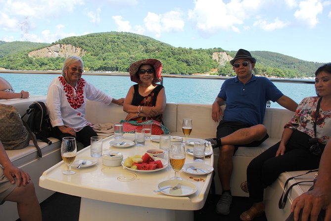 Bosphorus Luxury Lunch Cruise & Black Sea Swimming Experience - The guide and crew factor, why this tour often feels personal