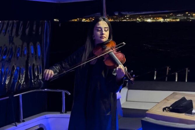 Bosphorus Night Cruise on Luxury Yacht - Rumeli Hisarı and Anadolu Hisarı: fortresses at the narrowest logic of the strait