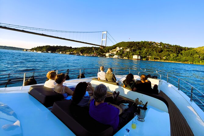 Bosphorus Sunset Cruise with Live Guide on Luxury Yacht - Old Istanbul views: peninsula landmarks, Galata Bridge, and Genoese tower