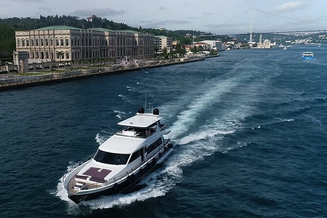 Bosphorus Yacht Cruise with Stopover on the Asian Side - (Morning or Afternoon) - Stop by stop: what you see on the Bosphorus