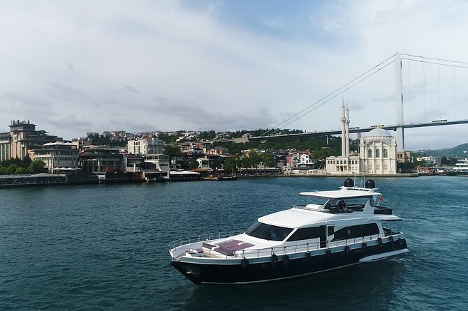 Bosphorus Yacht Cruise with Stopover on the Asian Side - (Morning or Afternoon) - Who should book this cruise, and who should skip it