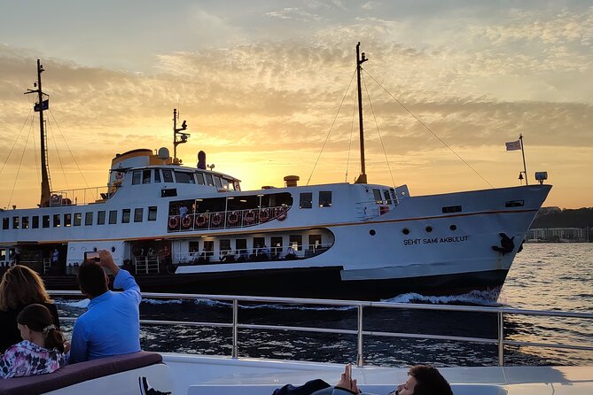 Budget Evening Cruise: Dinner, Live Shows & Party - Bosphorus Bridge crossing: road between continents