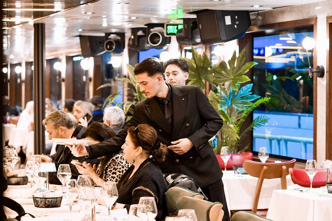 Butalux - Bosphorus Luxury Dinner Cruise - Where You Meet on the Bosphorus (and Why Timing Matters)