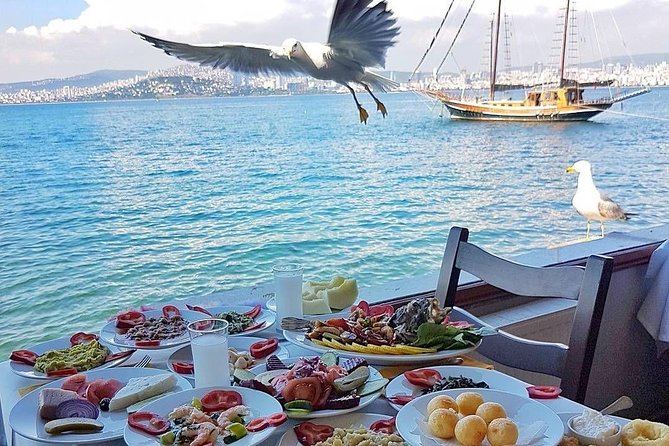 Buyukada Princes’ Island Guided Day Tour with lunch from Istanbul - Beach time, crowds, and the hiccups to watch for
