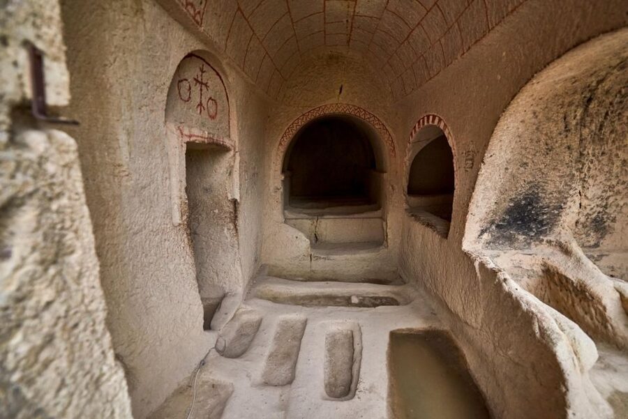 Cappadocia: Blue Tour with Entry Fees and Lunch - Red Valley and Çavuşin: rock castles and cave village life