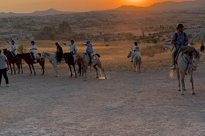 Cappadocia Horseback Sunset & Sunrise - Meet-Up, Pickup, and the Small-Group Advantage