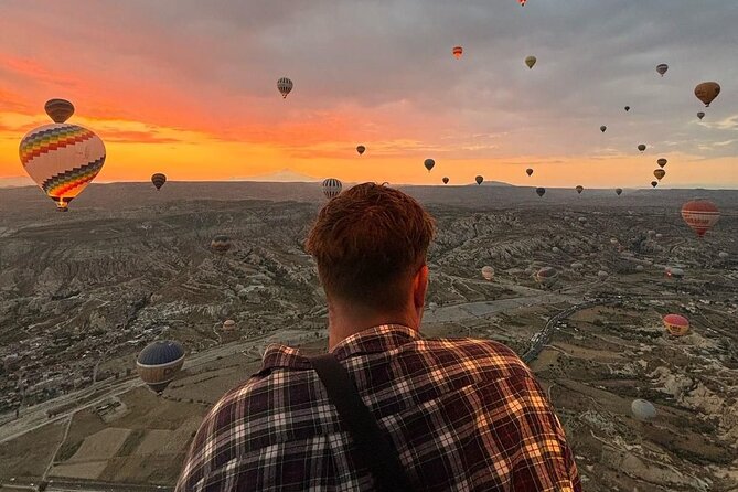 Cappadocia Hot Air Balloon Flight and Rainbow Balloons - Included snacks, non-alcoholic champagne, and your flight certificate