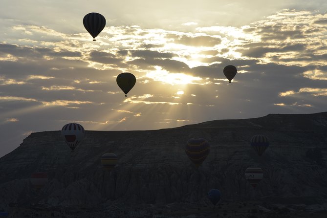 Cappadocia Hot Air Balloon Ride with Breakfast and Champagne - Certificates, Champagne Celebration, and the Little Extras That Feel Like Value