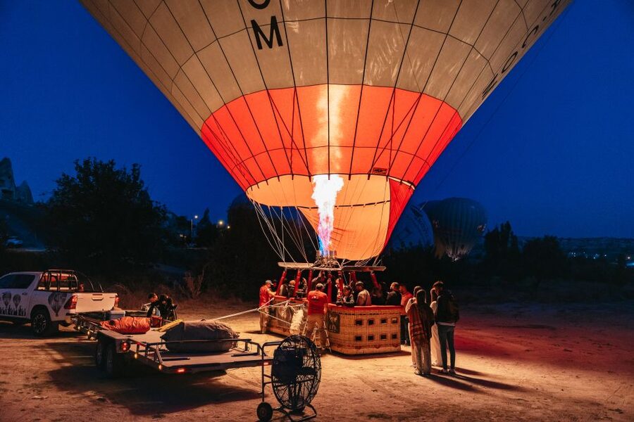 Cappadocia: Hot Air Balloon Trip in Goreme with Breakfast - Morning Balloon in Göreme: What makes it worth the early start