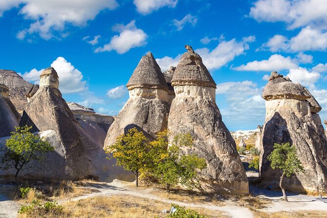 Cappadocia Mix Tour With Lunch And Ticket - Uçhisar Castle viewpoint: the best opener for Cappadocia photos
