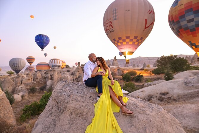 Cappadocia Private Photo Shoot Experience with Hotel Pickup - The photo plan: posing help, balloon frames, and delivery