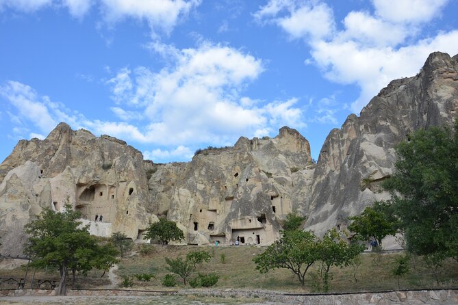 Cappadocia Red Tour With Göreme Open - Air Museum (Small Group) - Avanos pottery workshop: a craft stop that feels hands-on
