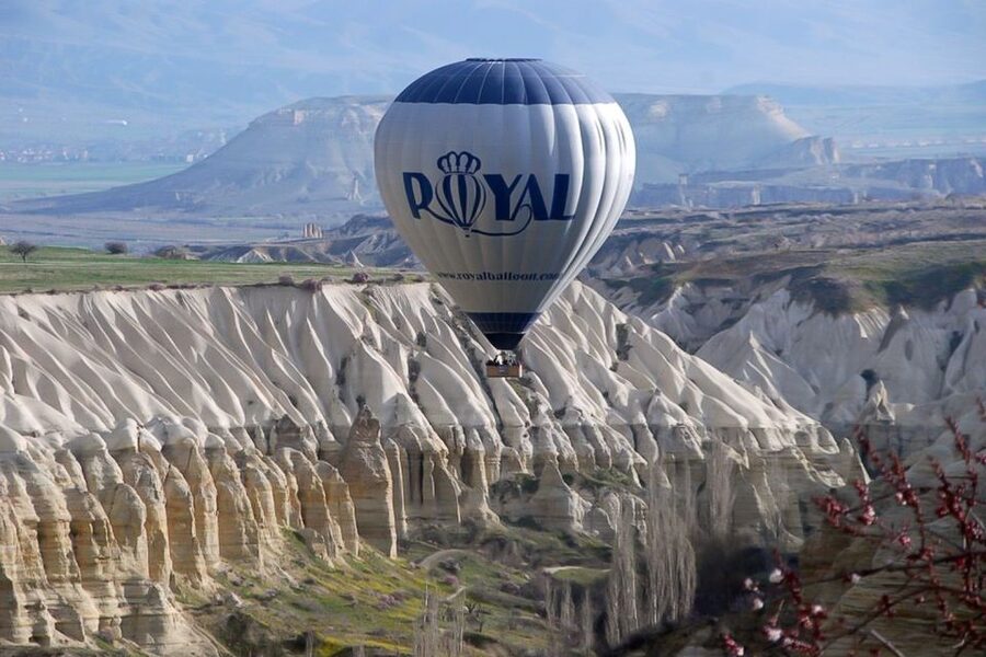 Cappadocia: Royal King Flight - Champagne celebration and the Royal Gold Medal