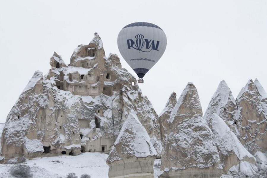 Cappadocia: Royal Queen Hot Air Balloon Tour at Sunrise - Hotel Pickup and the Pre-Flight Breakfast Stage