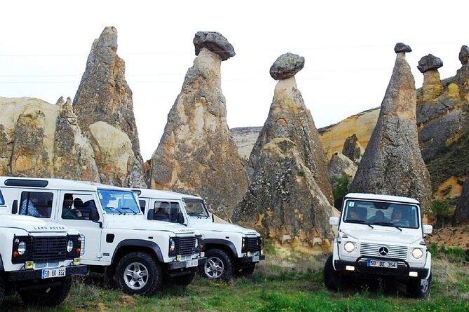Cappadocia: Sunrise and Sunset Jeep Safari - Lunch on a short safari: set menu with options