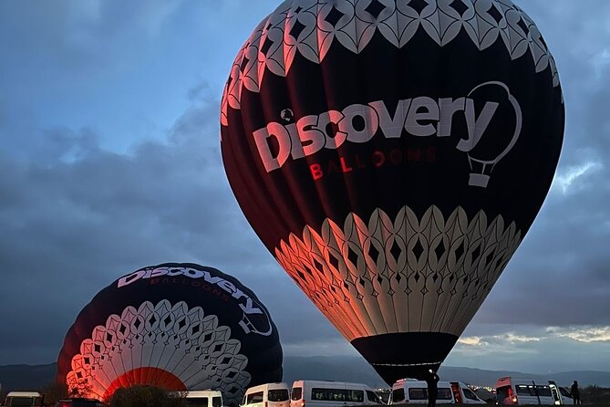 Cappadocia Sunrise Hot Air Balloon Flight / Discovery Balloons - Pre-flight inflation viewing: why that first hour matters