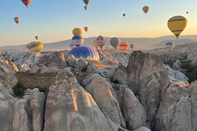 Cappadocia Sunrise Hot Air Balloon Flight / Discovery Balloons - What to pack for a sunrise balloon in Cappadocia