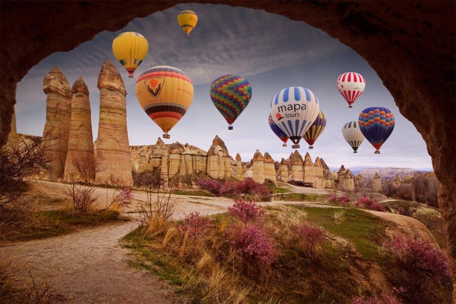 Cappadocia: Sunrise Hot Air Balloon Watching Experience - Key highlights you will feel right away