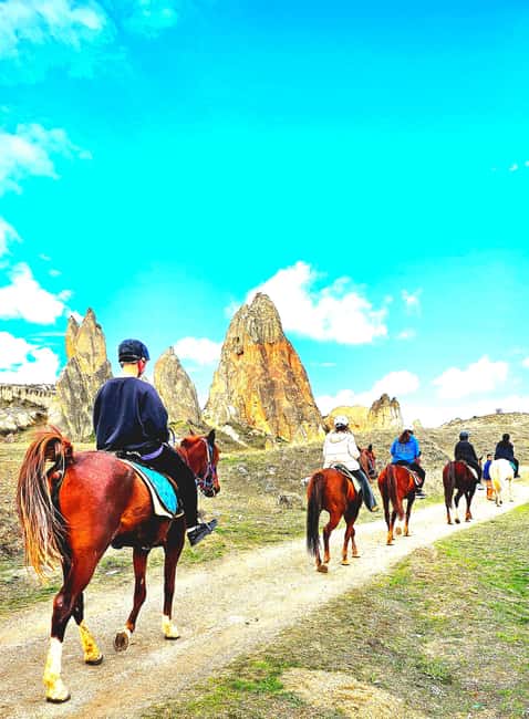 Cappadocia Sunrise & Sunset Horse Tour with Photography - Photography help: more than a stop, it is part of the experience