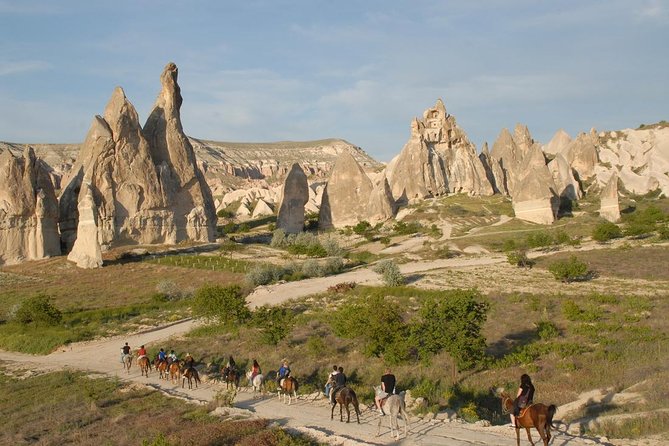 Cappadocia Sunset Horse Riding through the Valleys and Fairy Chimneys - Key highlights at a glance