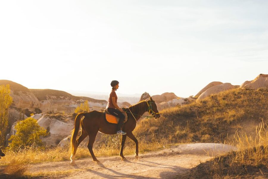 Cappadocia: Sunset or Daytime Horse Riding Tour - How the Guides Turn the Ride Into Better Photos