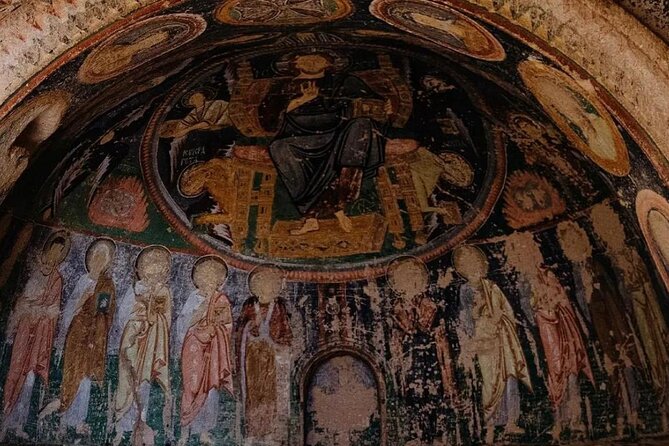 Cappadocia Tour (Red Tour with Lunch and Guide) - Uchisar Castle caves, quick time, big views