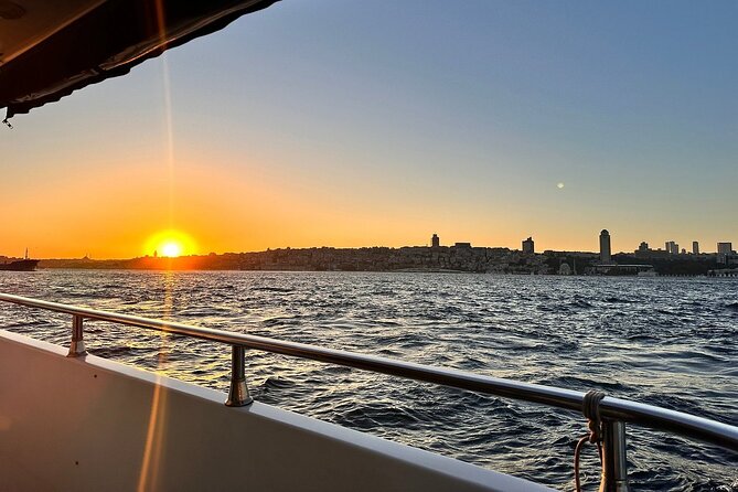 Chora Mosque and Balat Walking Tour with Sunset Cruise - Who This Tour Is For (and Who Might Want Something Else)