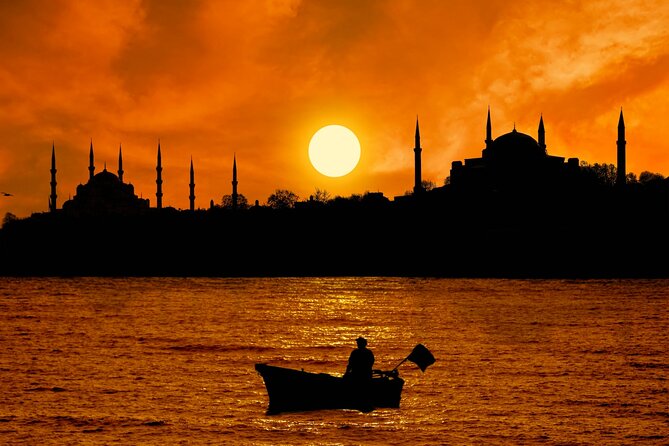 Circle Istanbul (Extraordinary Istanbul) - Bosphorus Strait Cruise: The Two-Continents View You Can’t Replicate