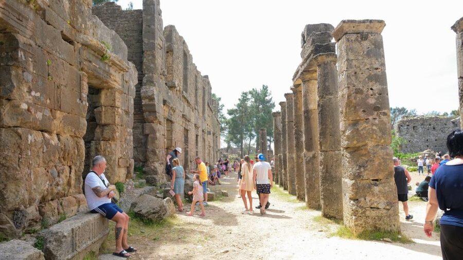 City of Side: Green Lake Boat and Cabrio Bus Tour - Manavgat Waterfall stop, plus the orange garden tasting