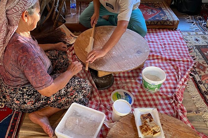 Cooking Class in Authentic Etrim Village - Diets, Vegetarians, and Menu Tailoring