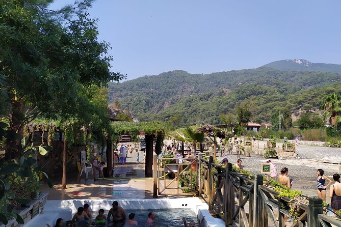 Dalyan Mud Bath and Turtle Beach from Sarigerme - The Sarigerme start: easy pickup, then straight to the boats