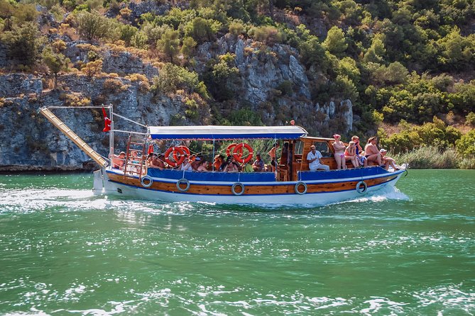 Dalyan River Cruise, Turtle Beach & Mud Baths from Marmaris - Stop 1: Iztuzu Beach for turtles and a real swim break