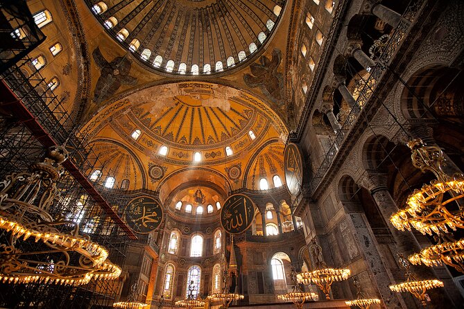 Discoveried The Old City of Istanbul In a Half-Day - A Fast Route Through Istanbul’s Old City Power Sites