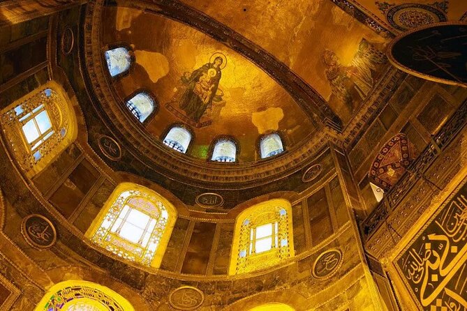 Discoveried The Old City of Istanbul In a Half-Day - Blue Mosque (Sultan Ahmed Mosque): Iznik Tiles You Can Actually See